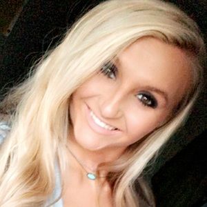 Meet your Posher, Mackenzie